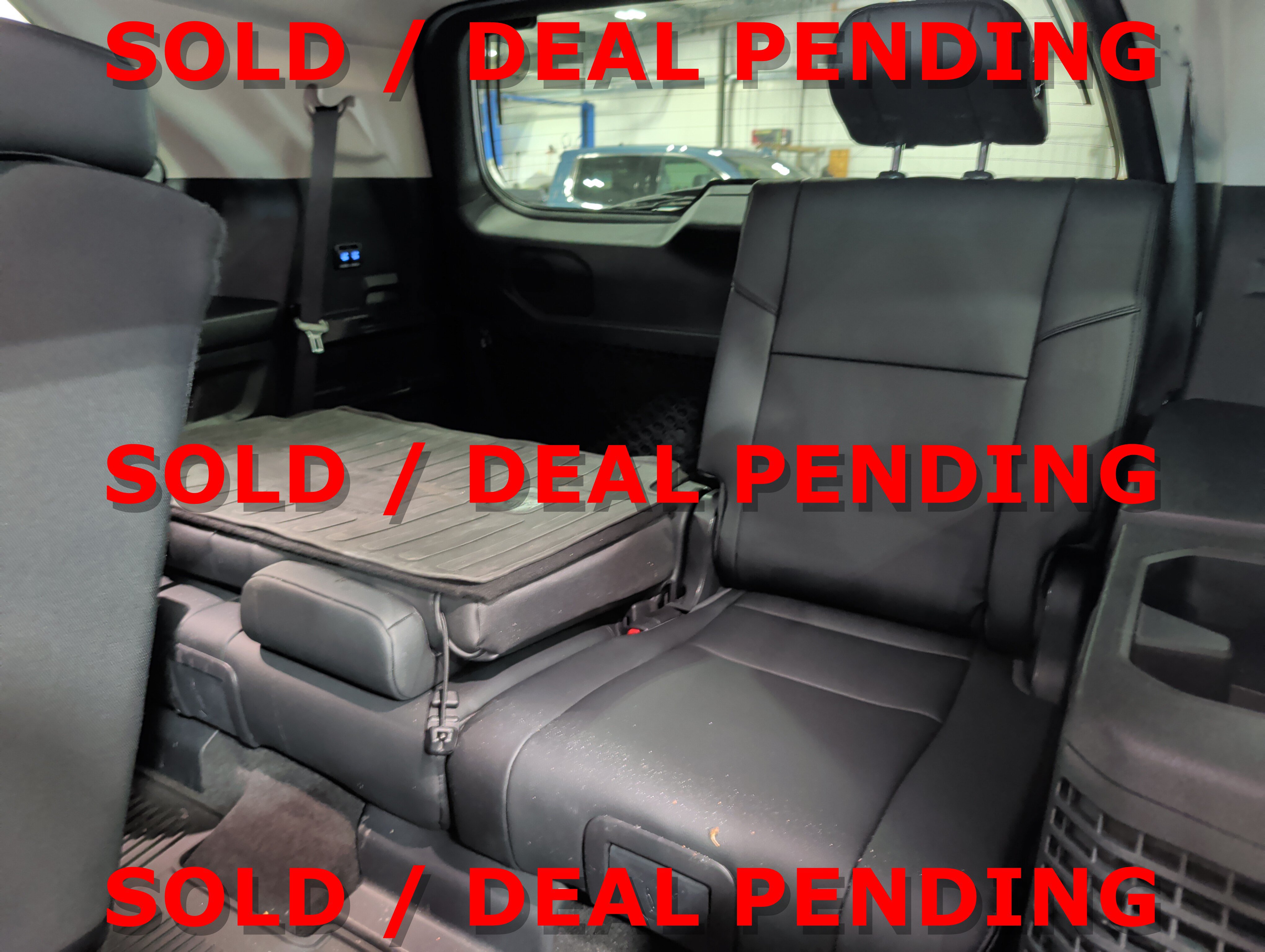 Used 2023 Toyota Sequoia Limited AWD/4WD image 9
