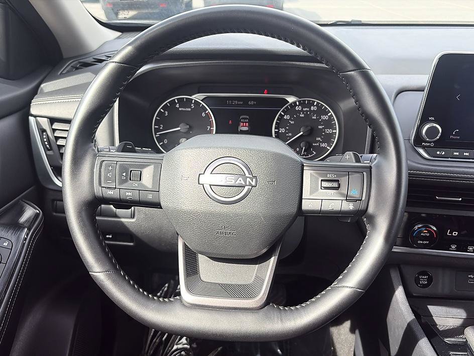 Certified 2025 Nissan Rogue SV AWD/4WD image 31