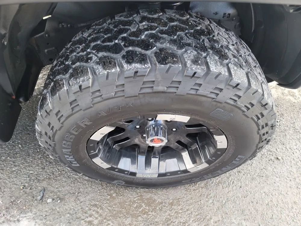 Used 2014 Toyota FJ Cruiser 4WD w/ Convenience Package image 12