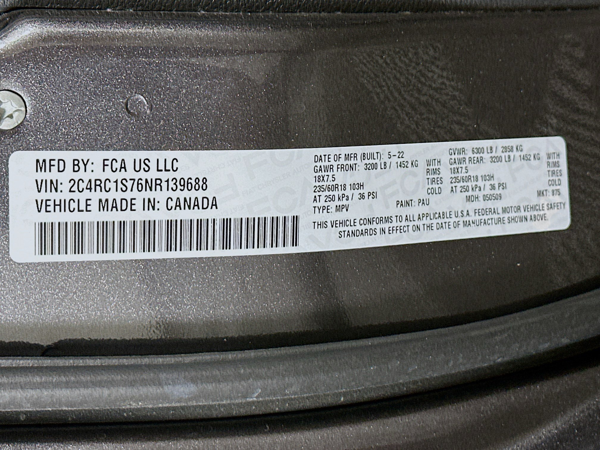 Used 2022 Chrysler Pacifica Limited w/ Uconnect Theater Family Group FWD image 12