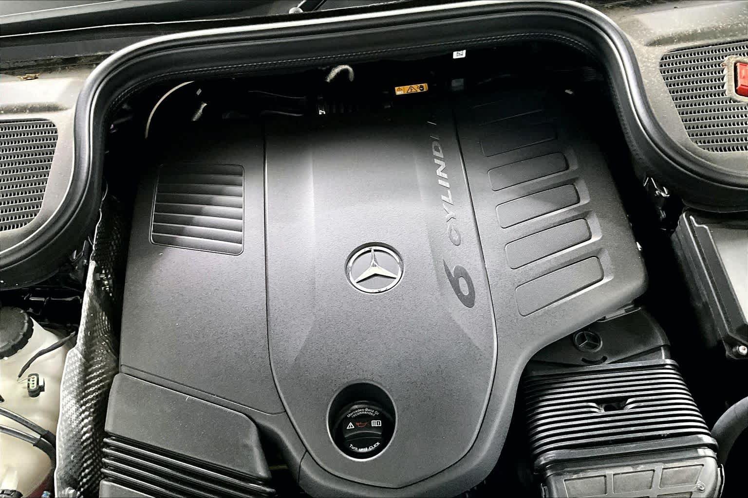 New 2026 Mercedes-Benz GLS 450 4MATIC image 16