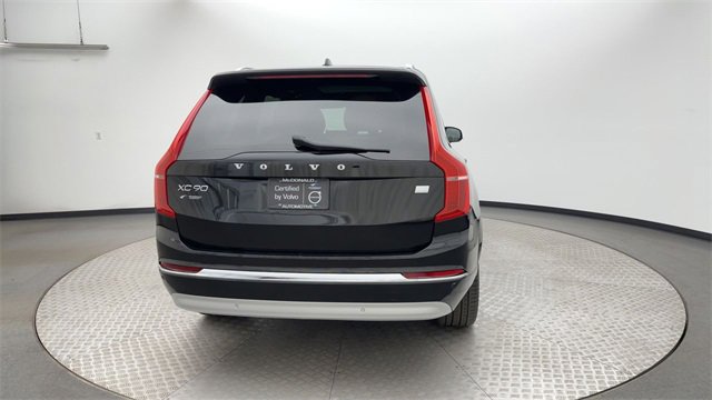 Certified 2022 Volvo XC90 T8 Inscription image 3