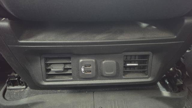 Used 2022 GMC Sierra 2500 SLE w/ SLE Value Package; AWD/4WD image 28