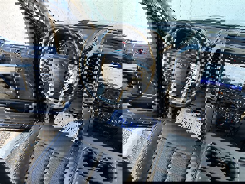 Used 2021 Ford F350 Lariat w/ Lariat Ultimate Package image 29