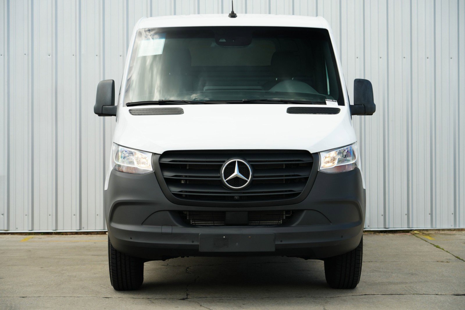 Used 2023 Mercedes-Benz Sprinter 1500 image 37