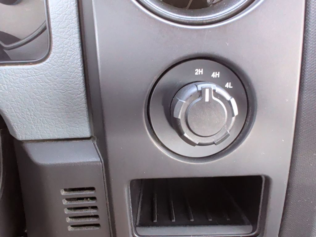 Used 2013 Ford F150 STX w/ Mid Equipment Group AWD/4WD image 22
