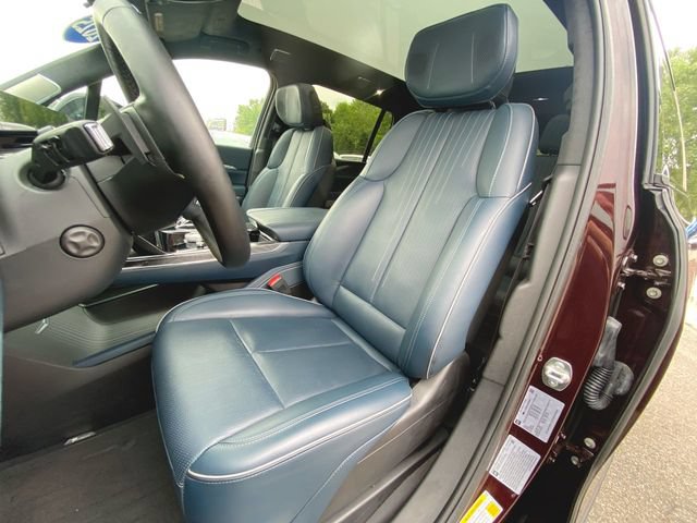 Used 2025 Cadillac Escalade IQ Luxury 2 w/ LPO, Premium Carpet Package AWD/4WD image 18
