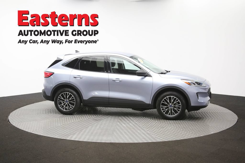 Used 2022 Ford Escape SE w/ Convenience Package FWD image 47