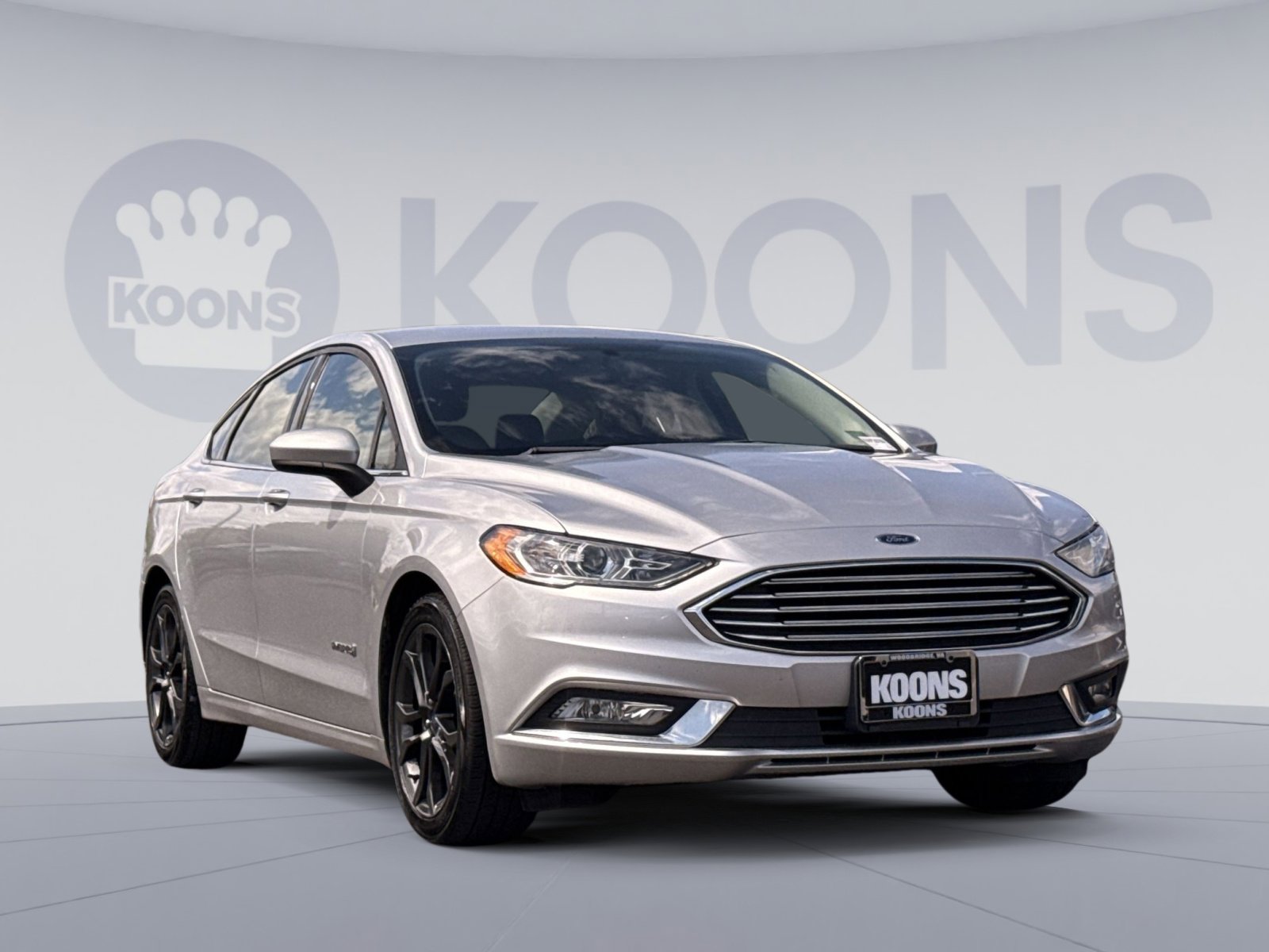 Used 2018 Ford Fusion SE w/ Equipment Group 601A image 10