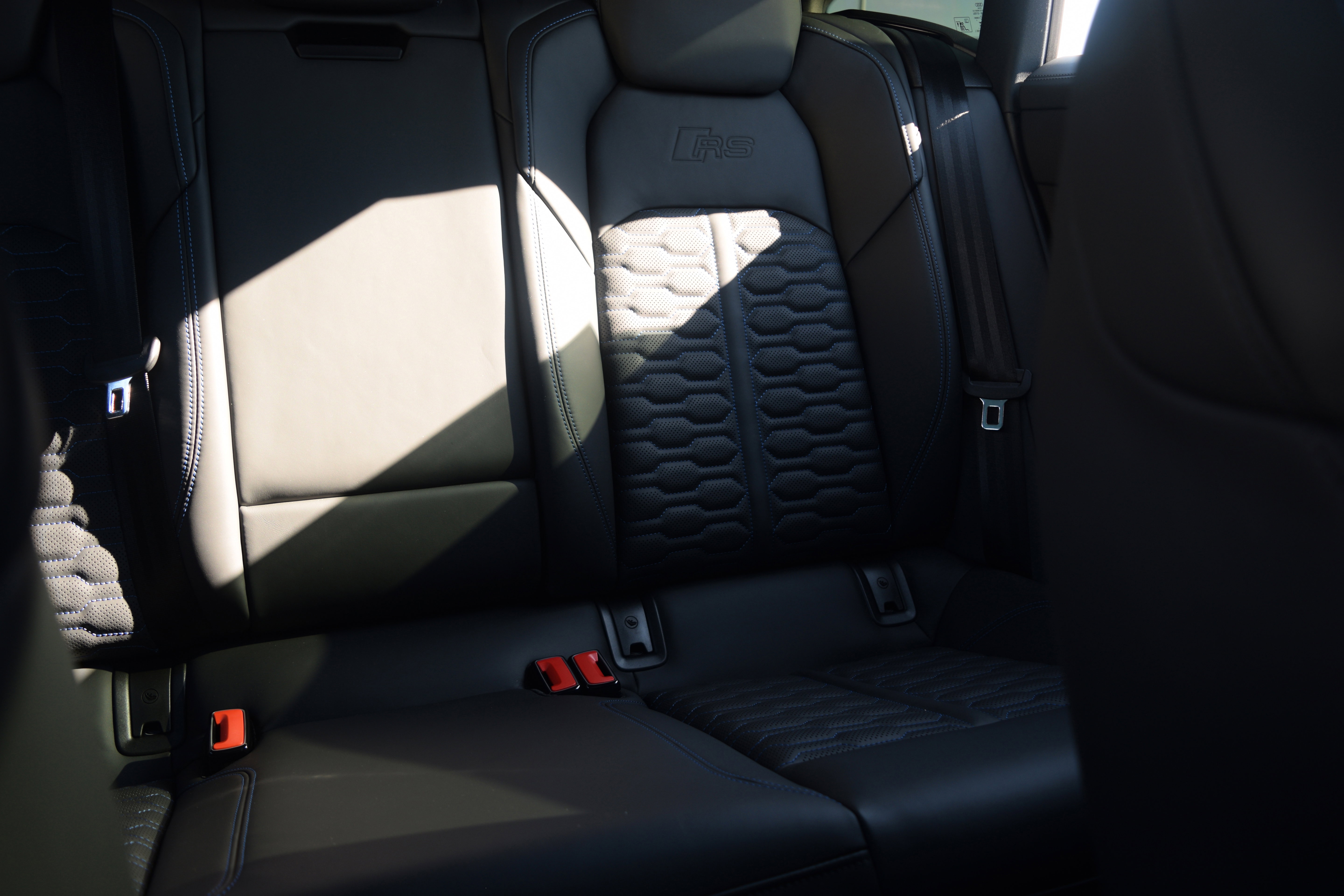 Used 2025 Audi RS 7 Performance image 16