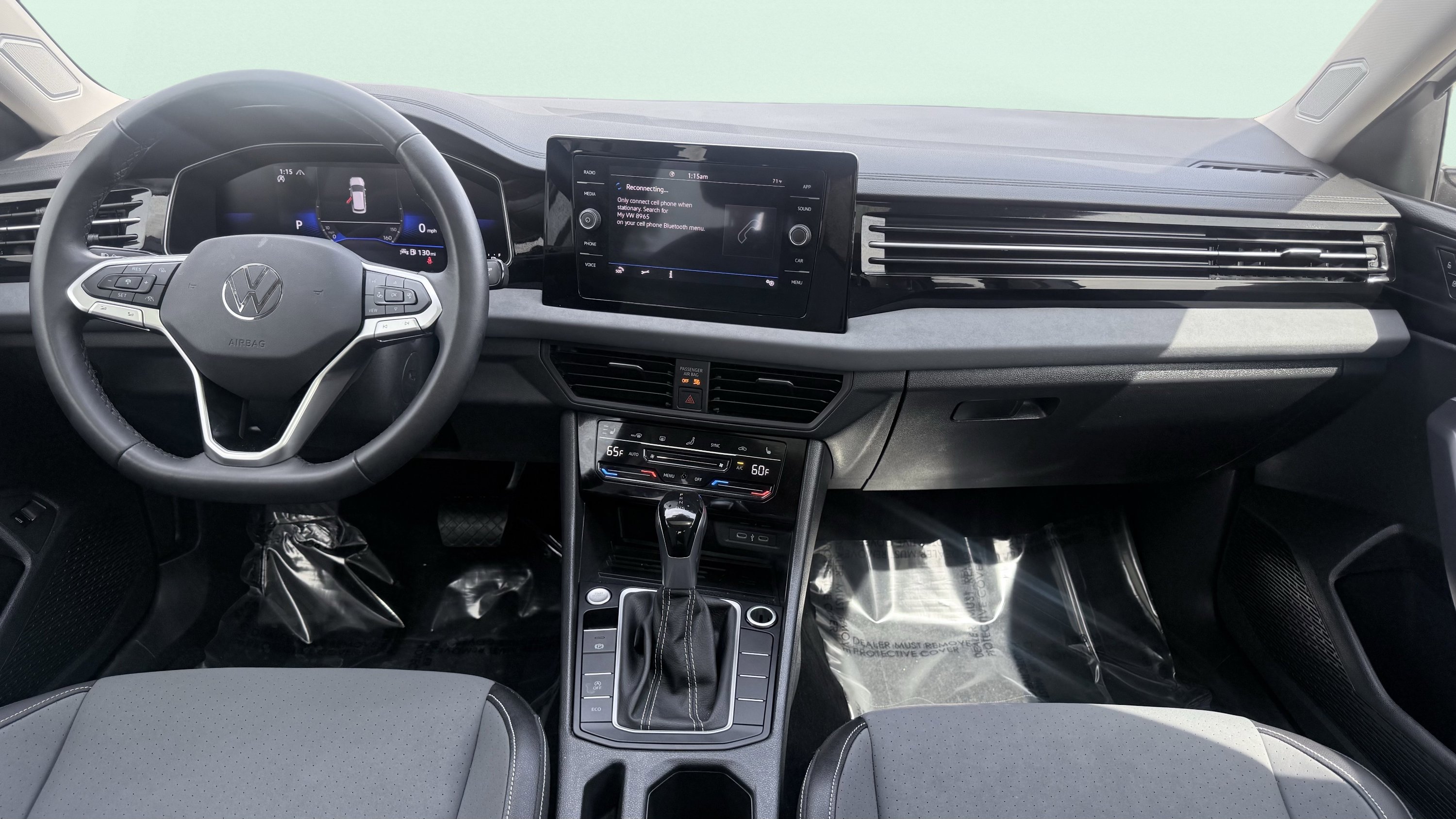 Used 2025 Volkswagen Jetta SE FWD image 49
