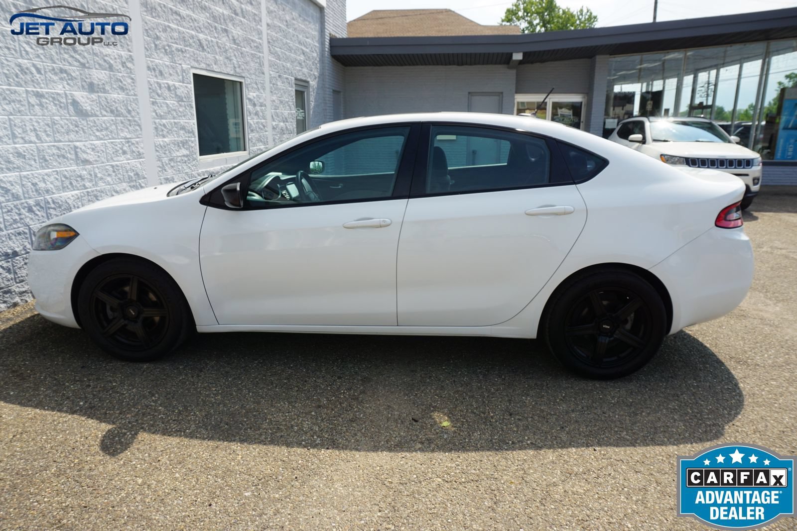 Used 2015 Dodge Dart SXT w/ Sun/Sound Group FWD image 13