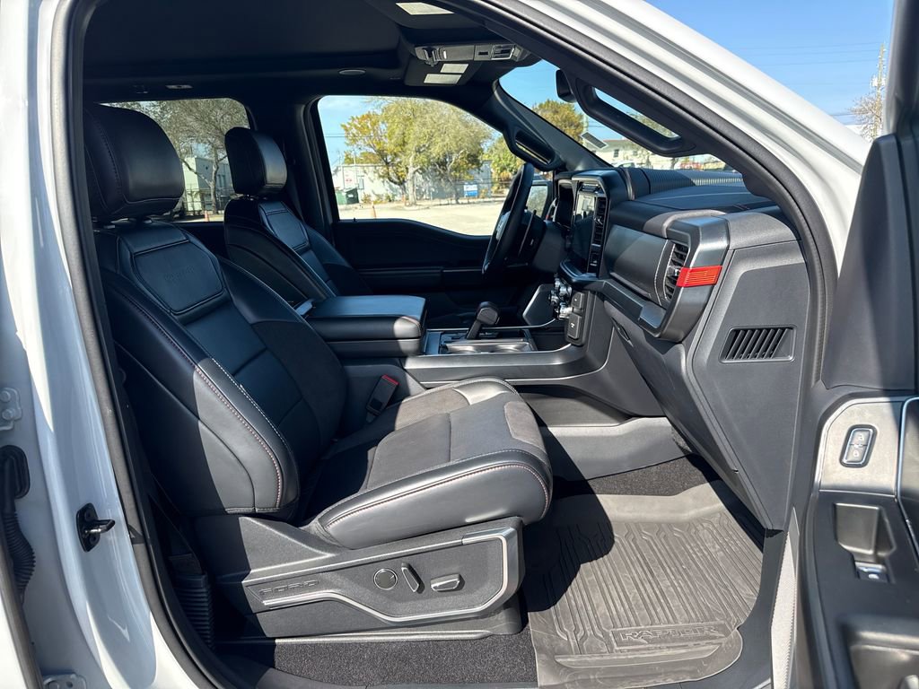 Used 2024 Ford F150 Raptor image 29