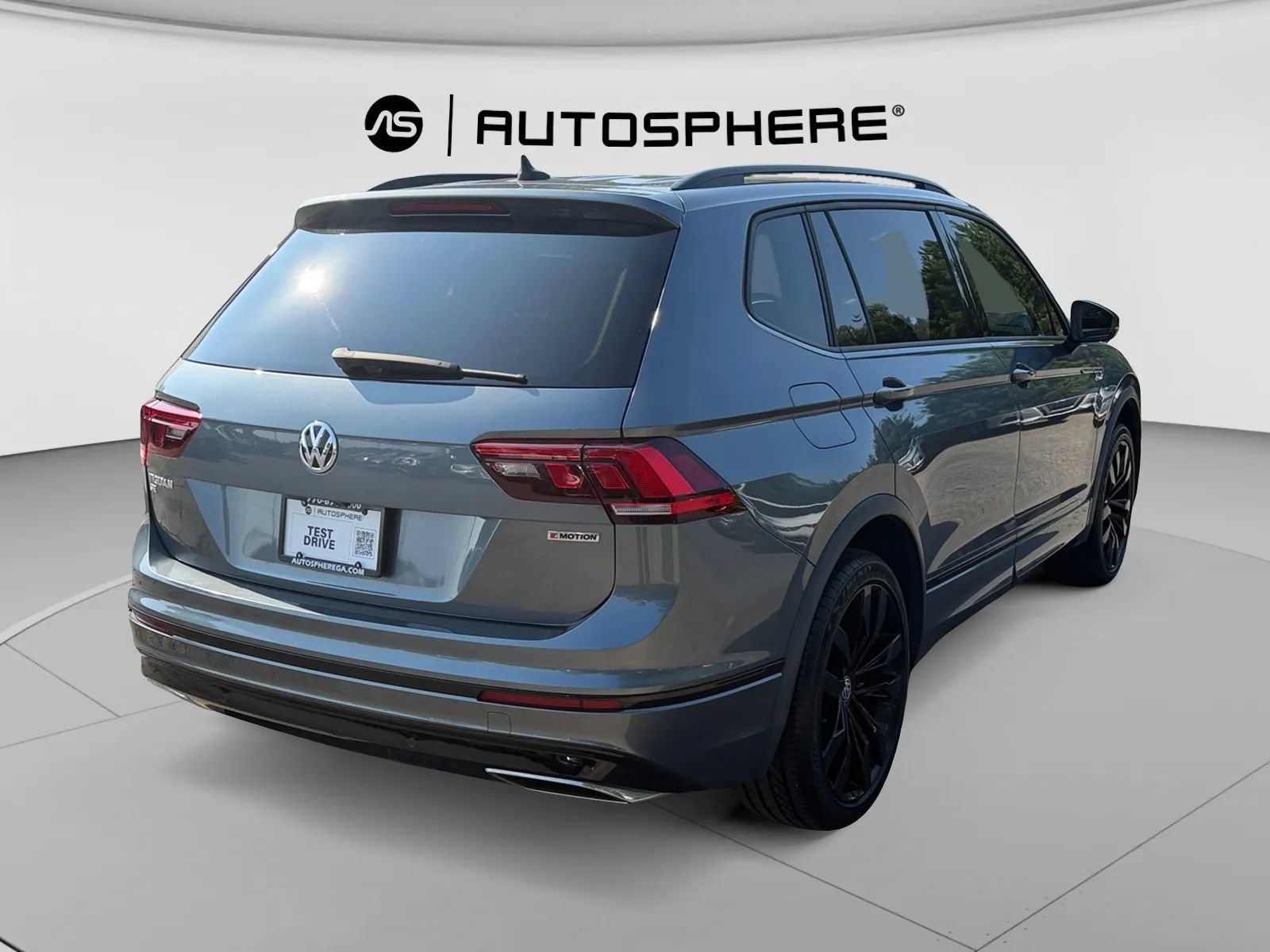 Used 2021 Volkswagen Tiguan SE R-Line AWD/4WD image 9