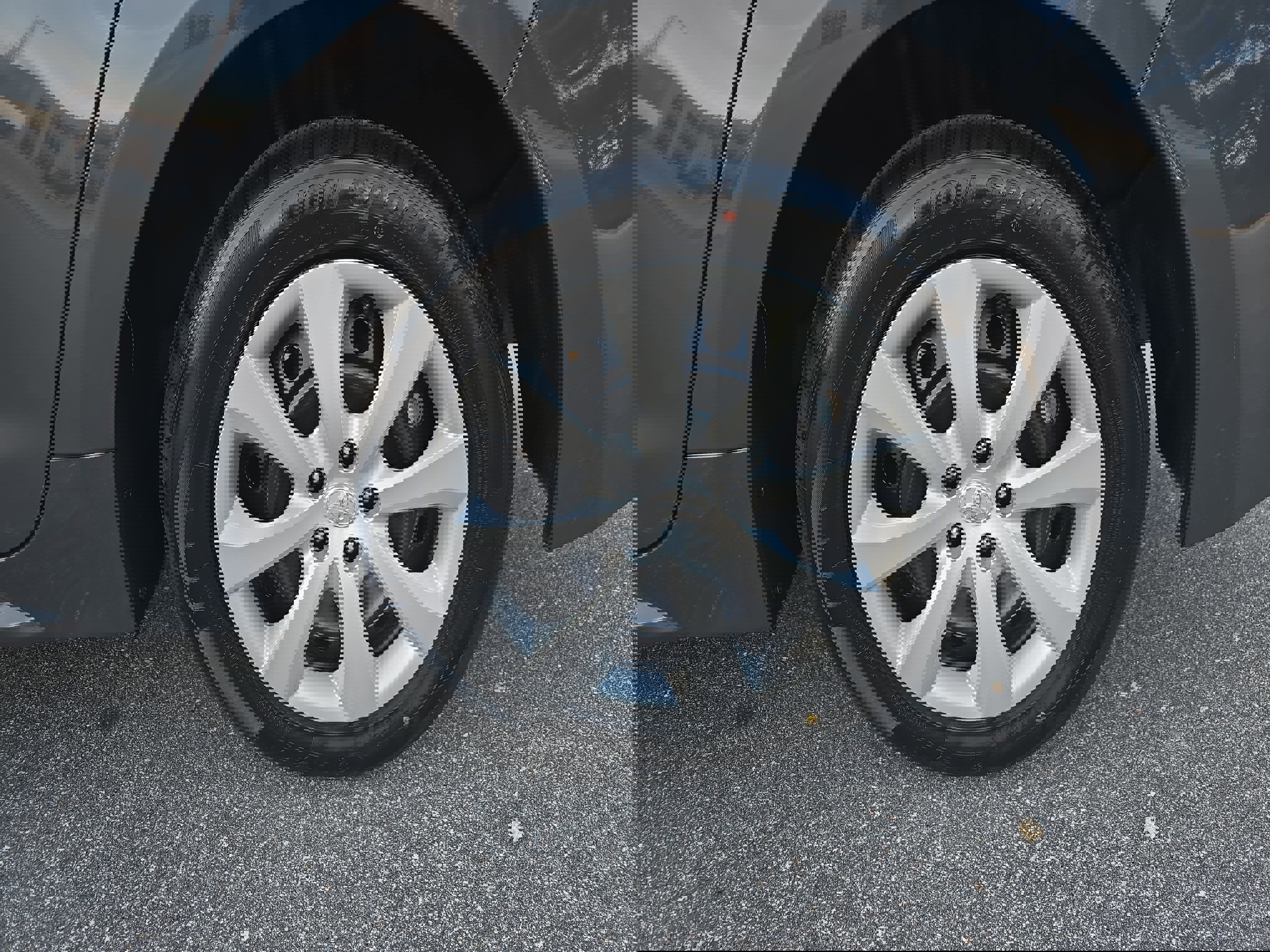 Used 2024 Toyota Corolla LE image 34