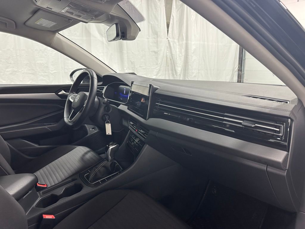 Used 2025 Volkswagen Jetta S image 57