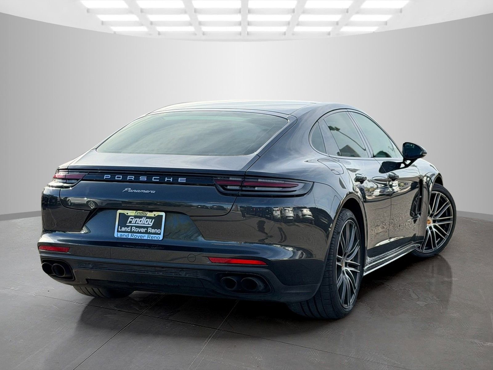 Used 2020 Porsche Panamera 4 image 5