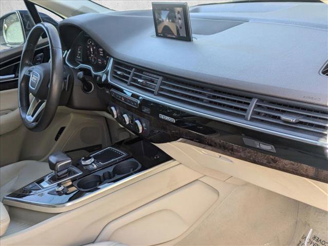 Used 2019 Audi Q7 3.0T Premium Plus image 22