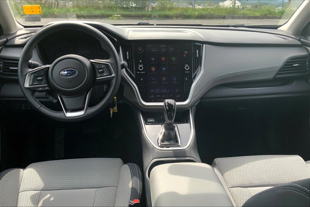 Used 2020 Subaru Outback Premium w/ Popular Package #1 AWD/4WD image 7