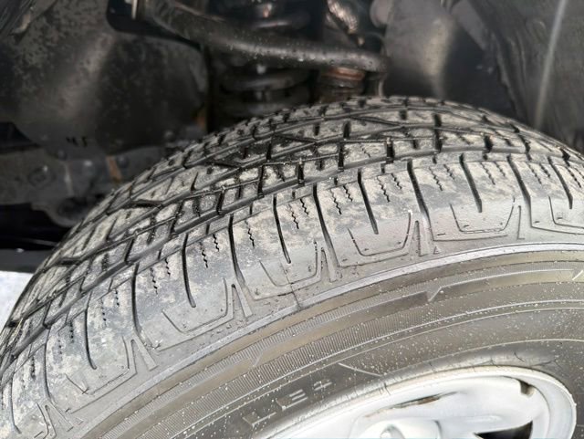Used 2023 Toyota Tacoma SR AWD/4WD image 13