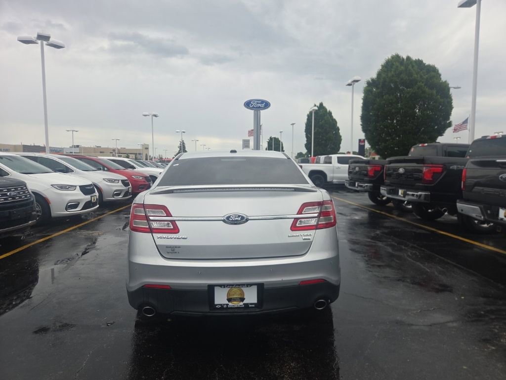 Used 2019 Ford Taurus Limited AWD/4WD image 6