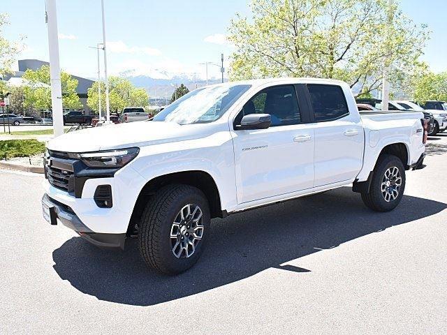 New 2025 Chevrolet Colorado Z71 image 3