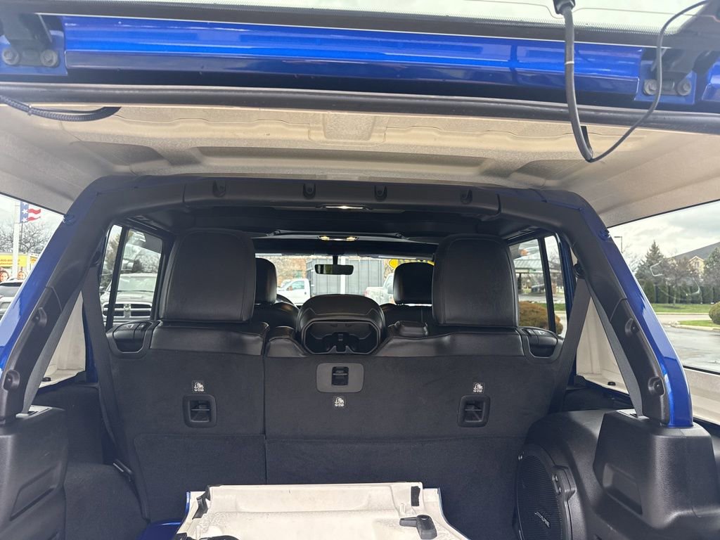 Used 2019 Jeep Wrangler Unlimited Sahara w/ Uconnect 4C Nav & Sound Group image 52