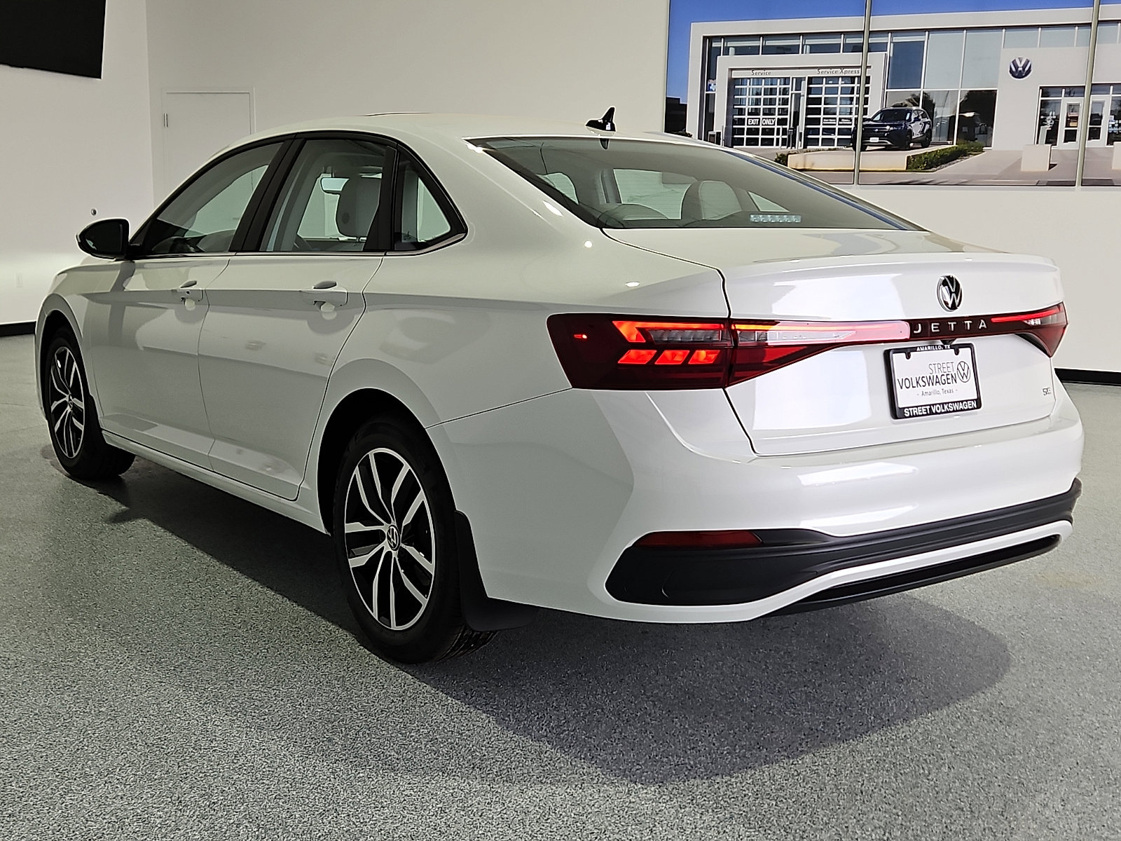 New 2026 Volkswagen Jetta SE image 4