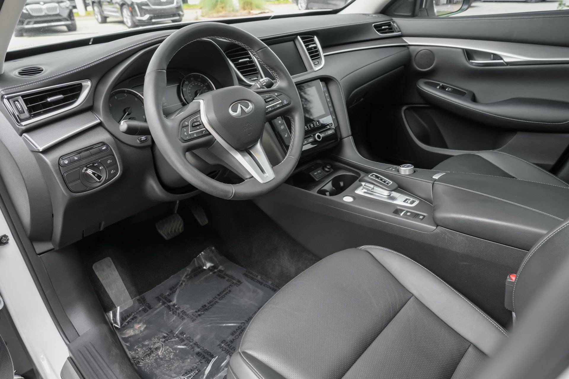 Certified 2023 INFINITI QX50 Luxe FWD image 7