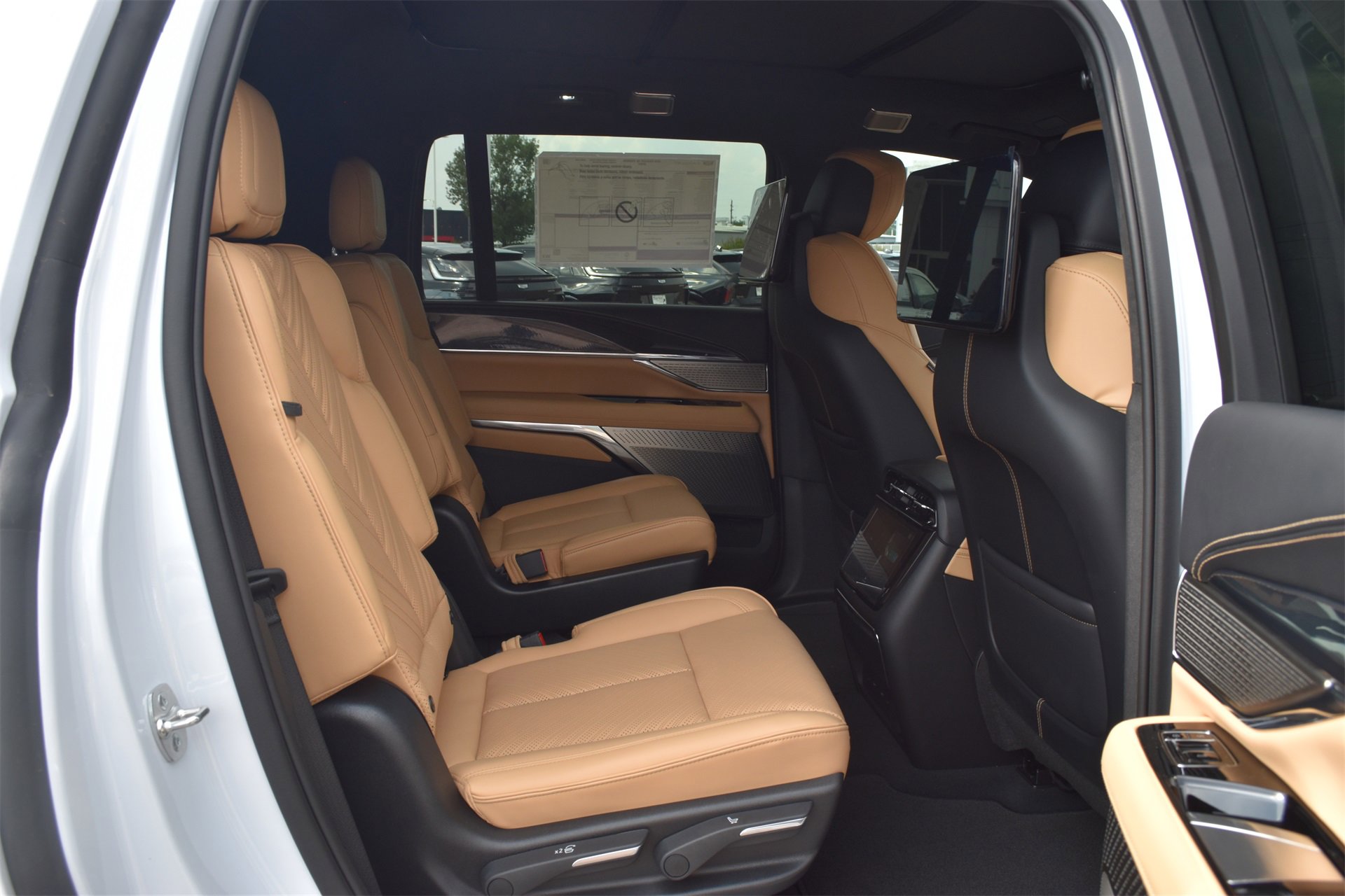 New 2026 Cadillac Escalade IQL Sport 2 image 25