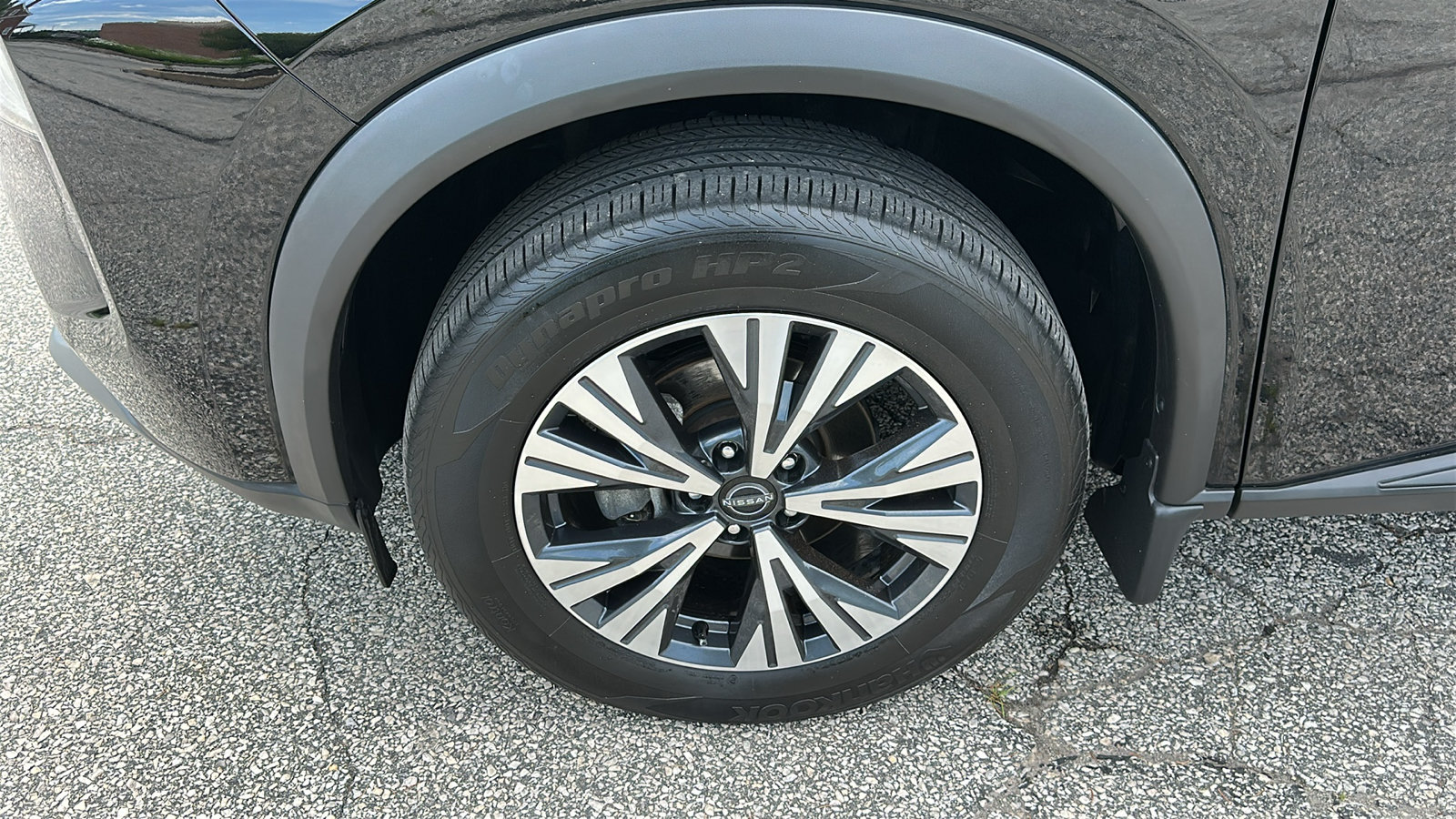 Certified 2023 Nissan Rogue SV w/ SV Premium B Package AWD/4WD image 8