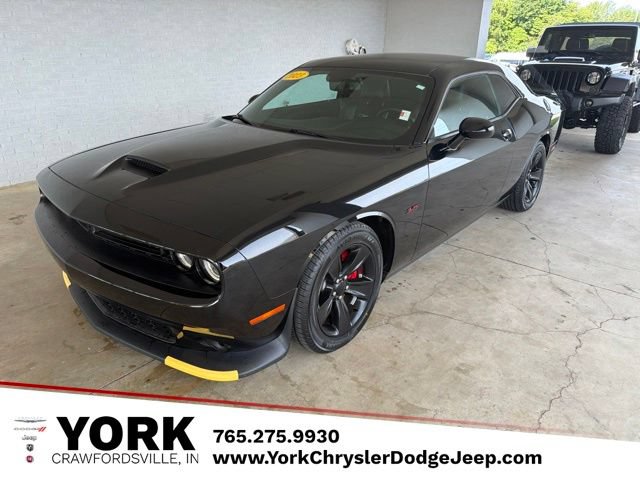 Used 2023 Dodge Challenger R/T w/ Blacktop Package RWD image 1