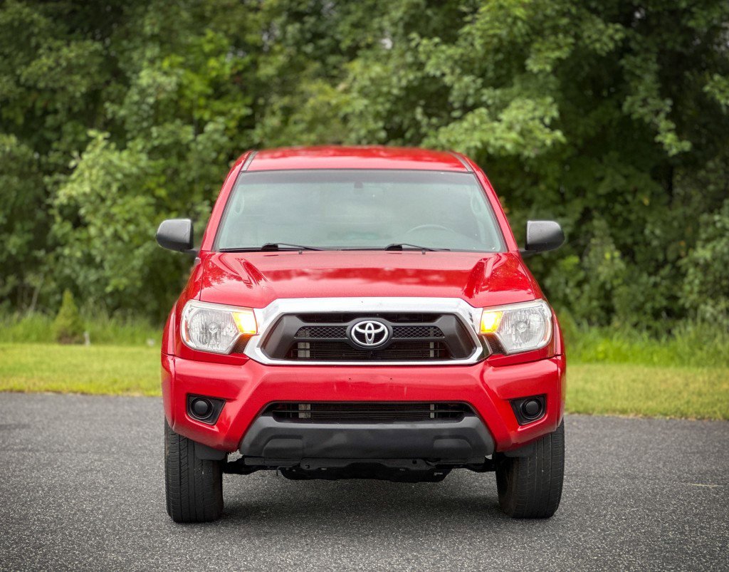 Used 2012 Toyota Tacoma image 2