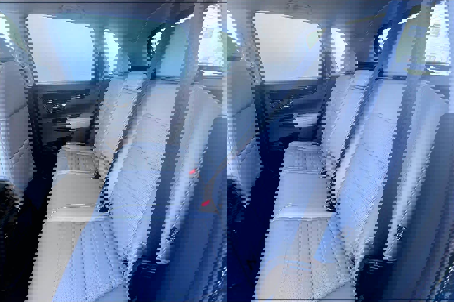 Used 2025 Honda CR-V EX-L image 17