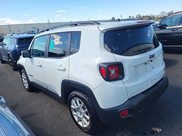 Used 2020 Jeep Renegade Latitude image 2