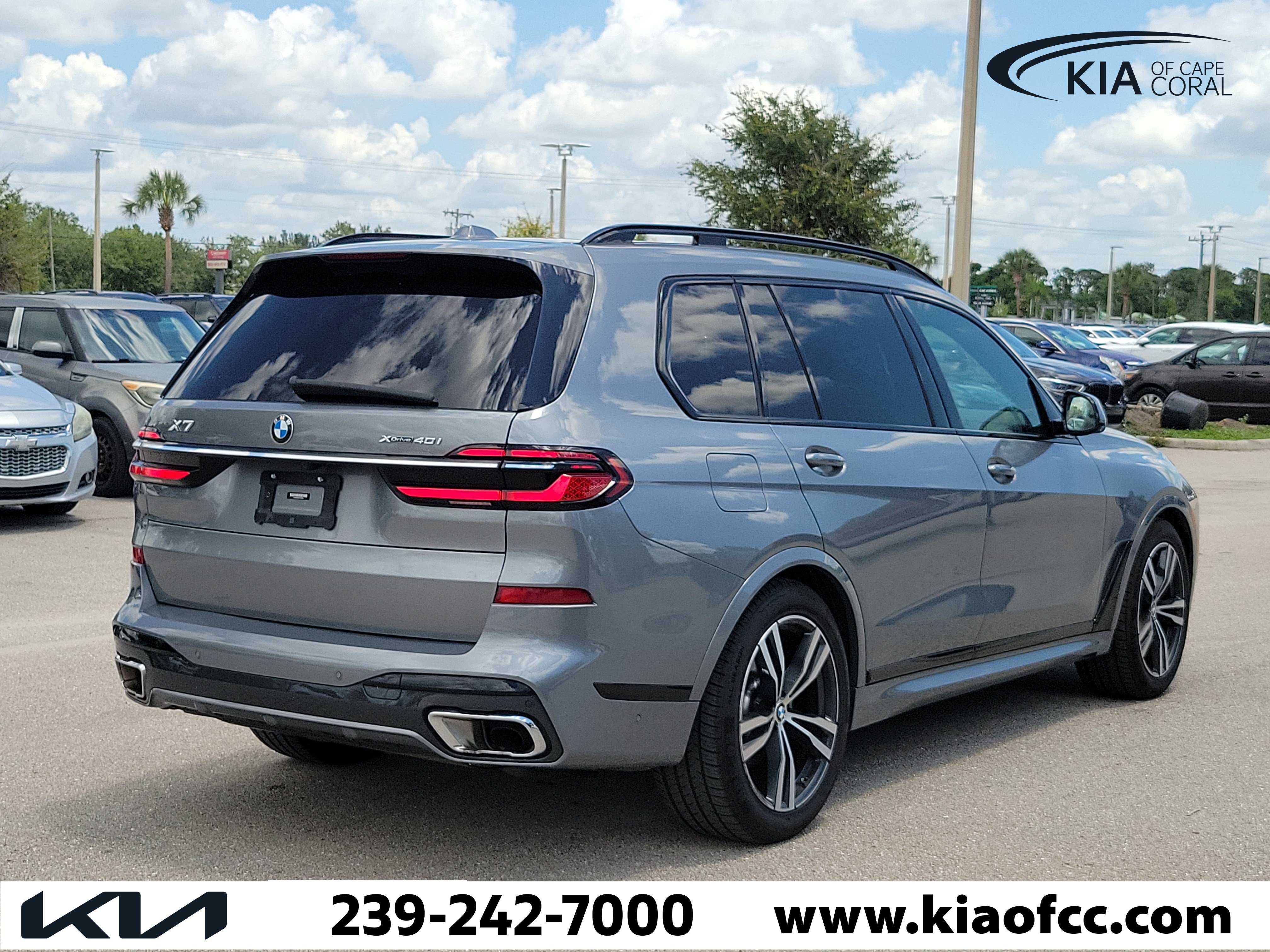 Used 2023 BMW X7 xDrive40i w/ Executive Package AWD/4WD image 6