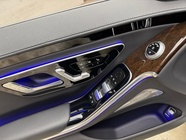 Certified 2022 Mercedes-Benz S 500 4MATIC image 11