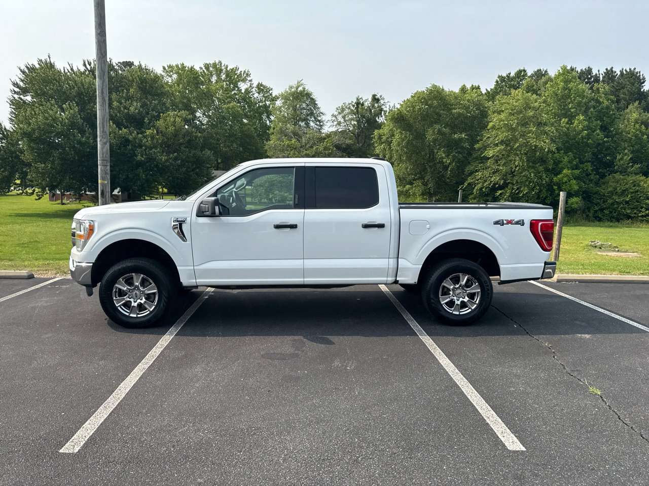 Used 2021 Ford F150 XLT w/ Equipment Group 301A Mid image 15