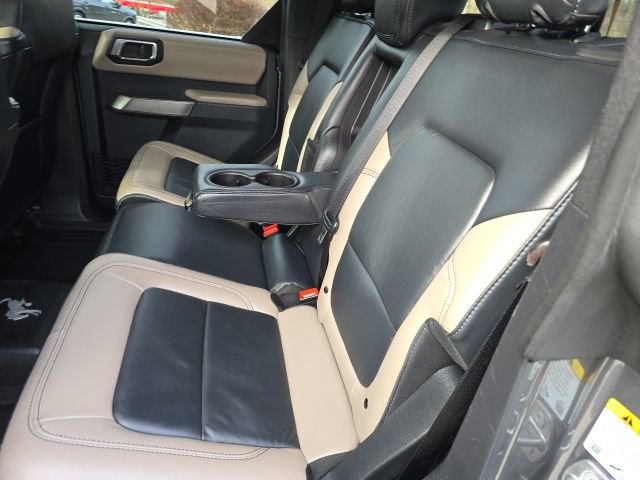 Used 2023 Ford Bronco Wildtrak image 10