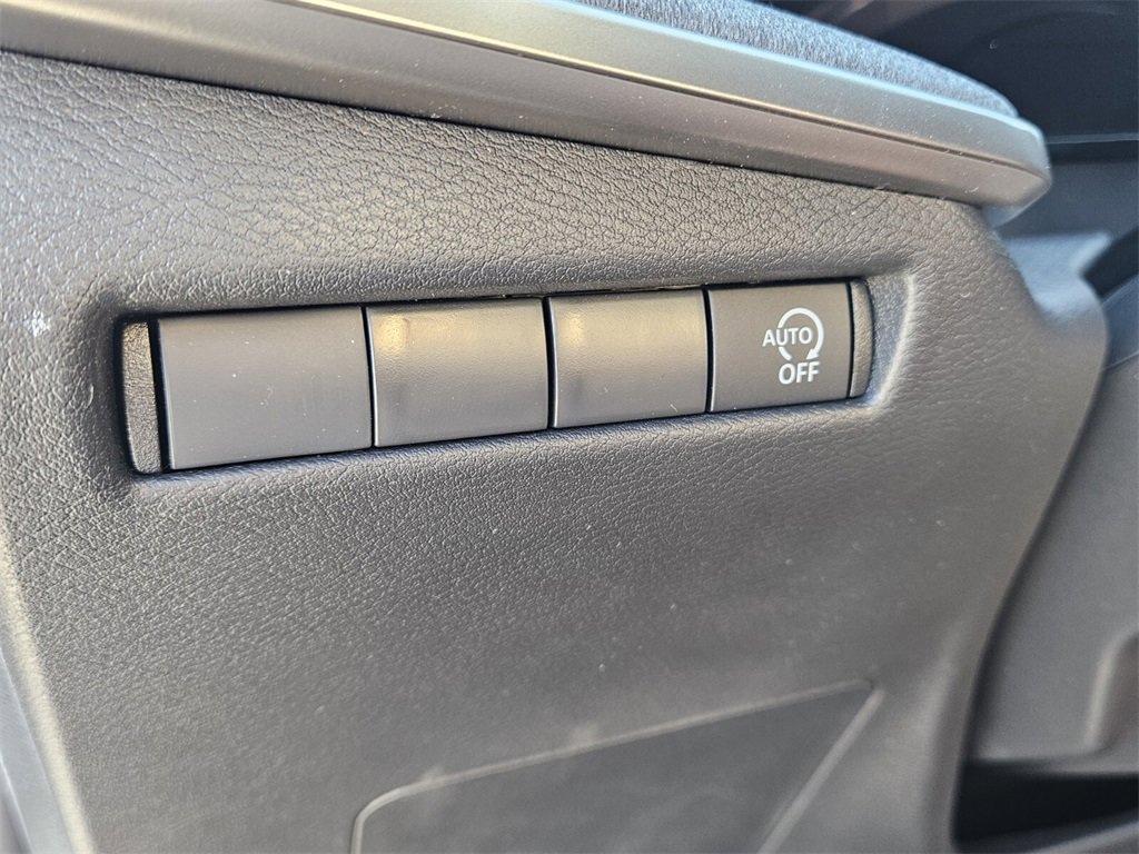 New 2026 Nissan Kicks SV image 25