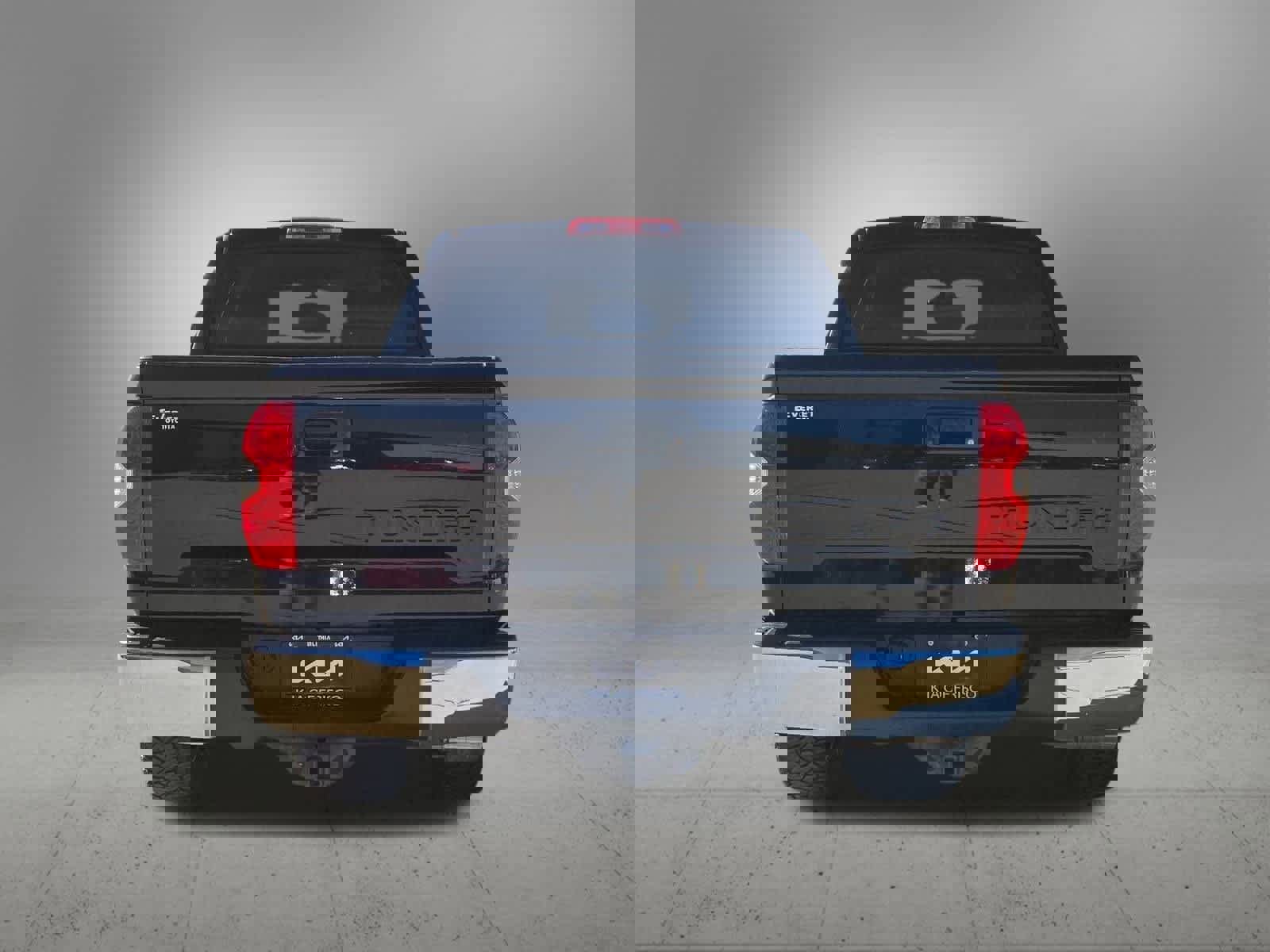 Used 2016 Toyota Tundra SR5 image 5