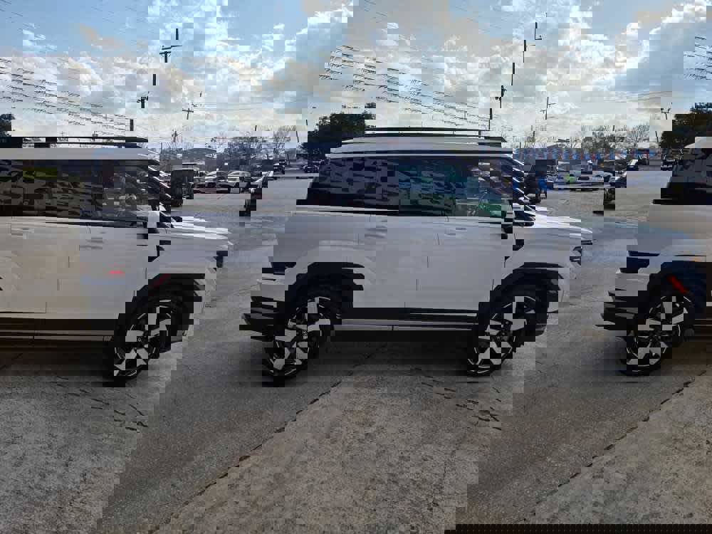 Used 2025 Hyundai Santa Fe Limited image 7