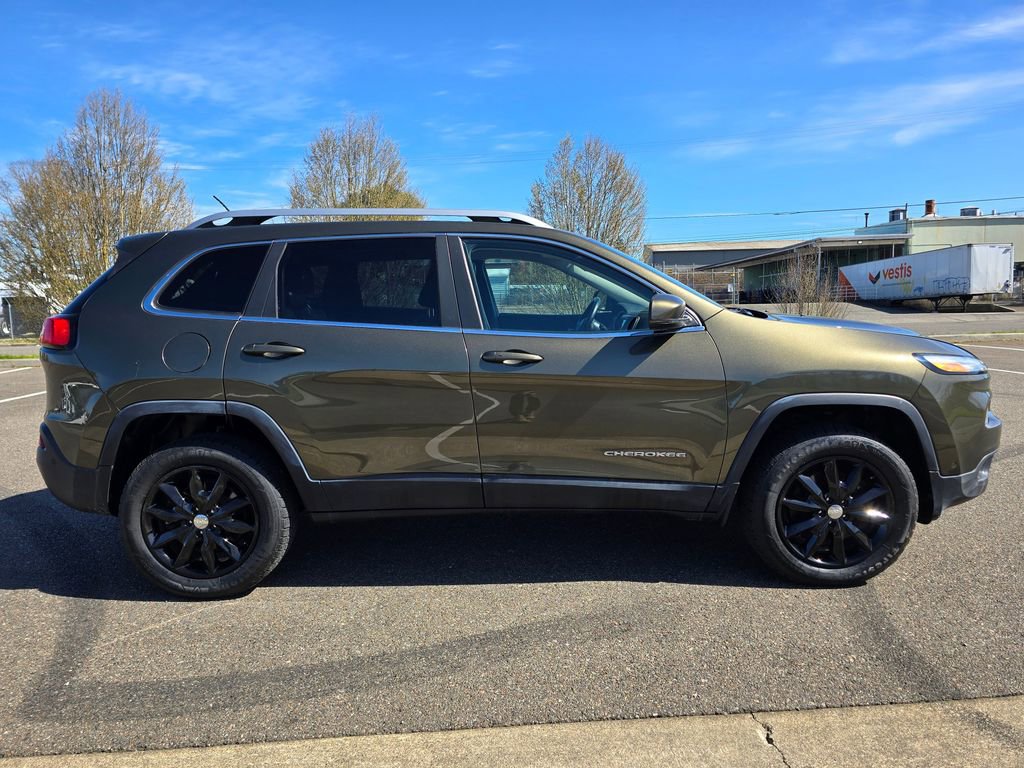 Used 2014 Jeep Cherokee Limited w/ Technology Group image 6
