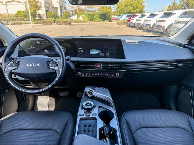 Used 2023 Kia EV6 Wind w/ Wind Technology Package AWD/4WD image 13