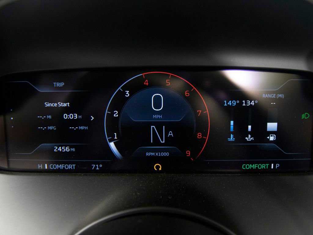 Used 2024 McLaren 750S Spider RWD image 19
