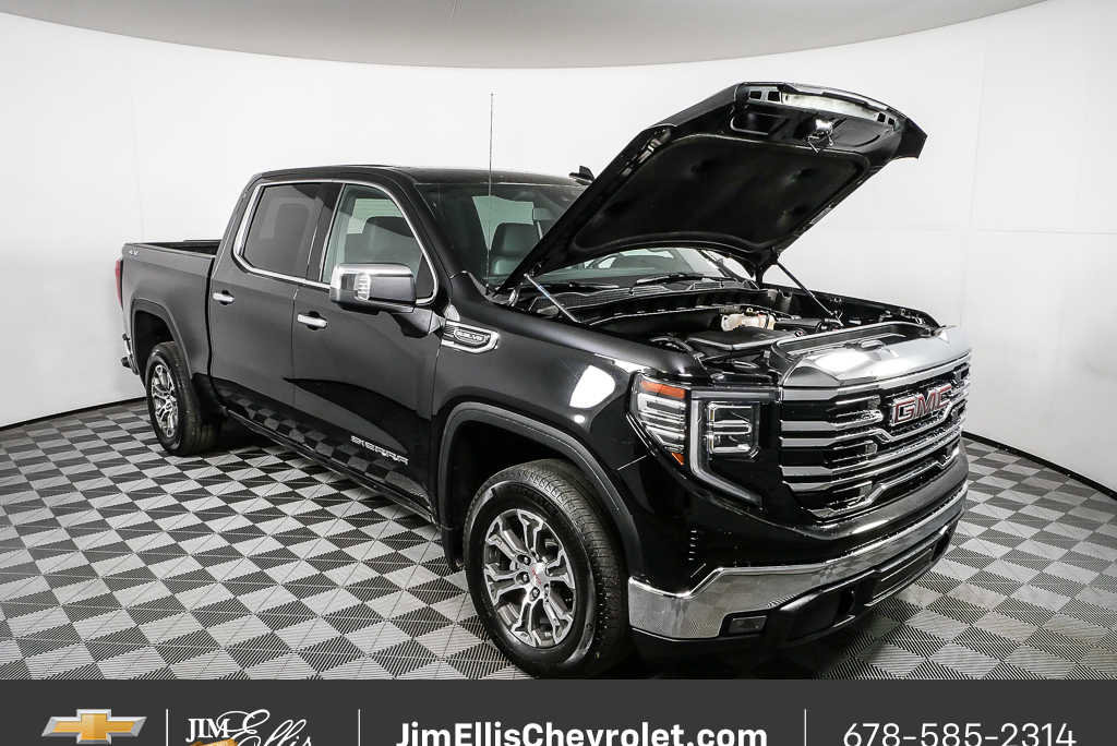 Certified 2025 GMC Sierra 1500 SLT AWD/4WD image 31