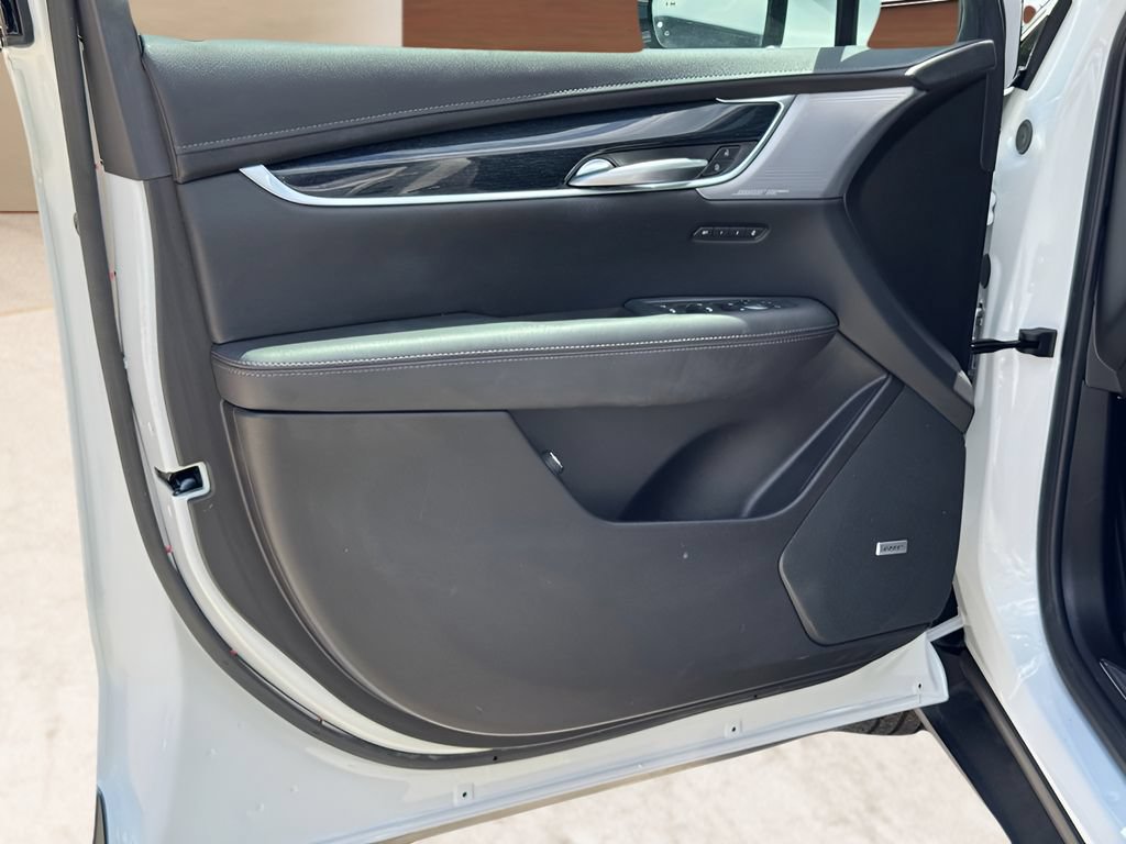 Certified 2024 Cadillac XT5 Premium Luxury FWD image 14