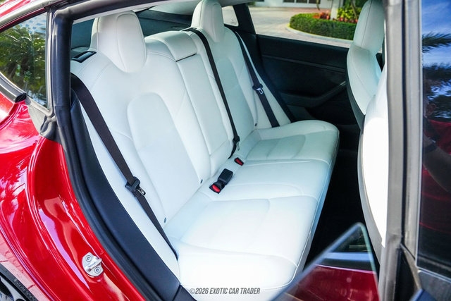 Used 2022 Tesla Model 3 Performance image 38