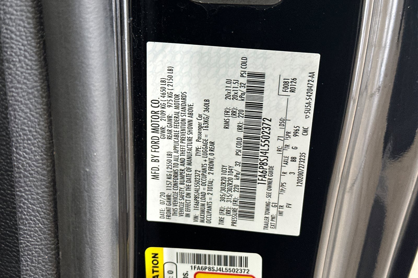 Used 2020 Ford Mustang Shelby GT500 w/ Carbon Fiber Track Pack image 28