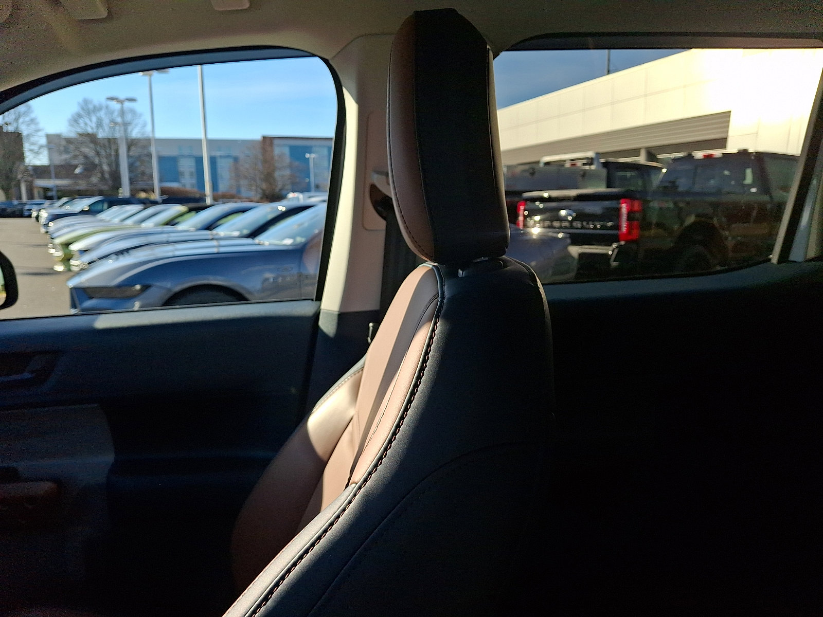 Certified 2024 Ford Maverick Lariat image 17